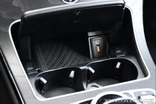 Mercedes-Benz C 300de ACC TAŽNÉ LED CARPL 2020