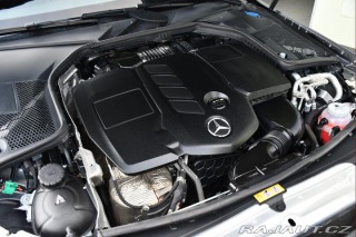 Mercedes-Benz C 300de ACC TAŽNÉ LED CARPL 2020