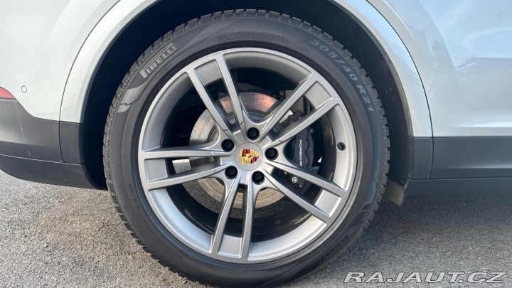 Porsche Cayenne E-Hybrid 2024
