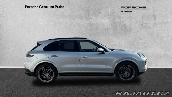 Porsche Cayenne E-Hybrid 2024