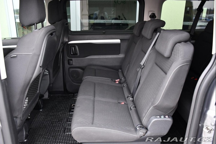 Opel Zafira 2.0CDTi 8.MÍST REZERVACE 2020