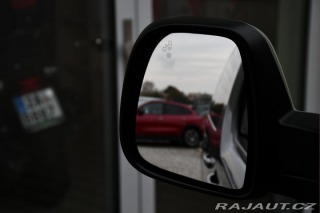 Opel Zafira 2.0CDTi 8.MÍST REZERVACE 2020