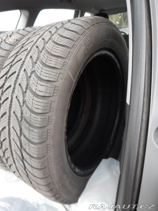 Hyundai i30 1.6 CRdi 85kw ,nová STK 2011