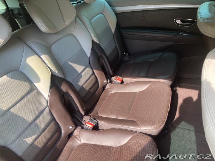 Renault Espace Initiale 2016