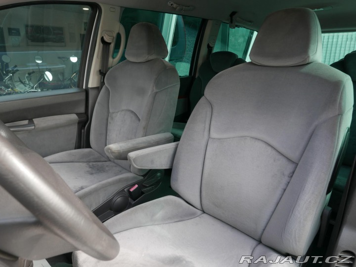 Citroën C8 2,2 HDi 94kW REZERVACE 2006