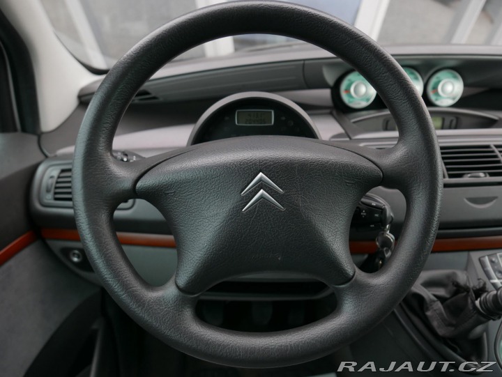 Citroën C8 2,2 HDi 94kW REZERVACE 2006