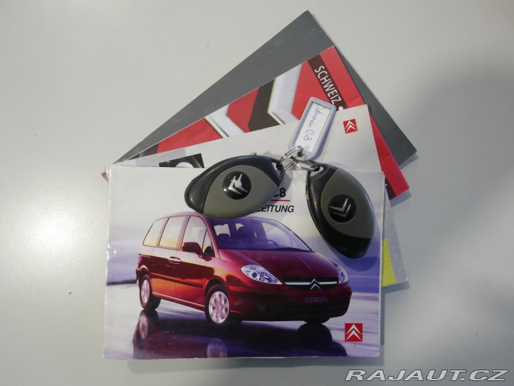 Citroën C8 2,2 HDi 94kW REZERVACE 2006