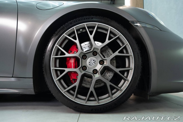 Porsche Ostatní modely 992 Carrera 4S 2019