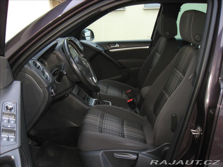 Volkswagen Tiguan 2,0 TDI 140PS Club & 2015