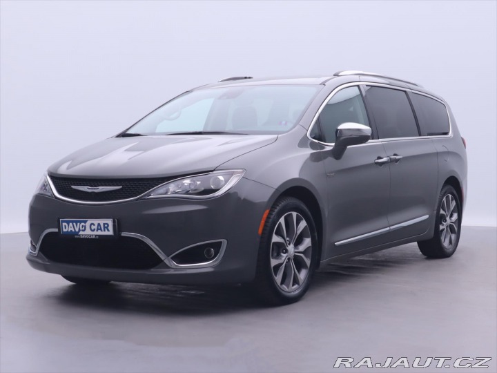 Chrysler Pacifica 3,6 L 211kW V6 8-Míst ACC 2020