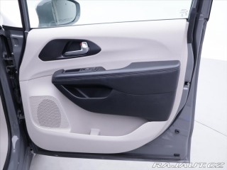 Chrysler Pacifica 3,6 L 211kW V6 8-Míst ACC 2020