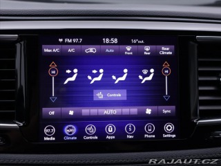 Chrysler Pacifica 3,6 L 211kW V6 8-Míst ACC 2020