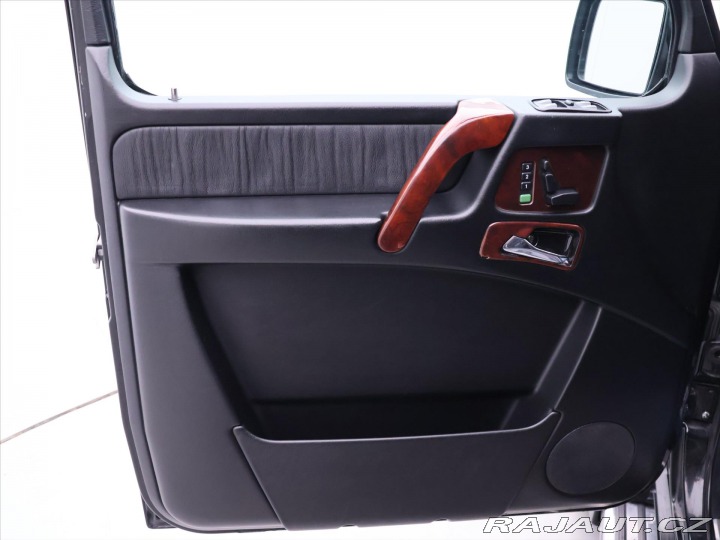 Mercedes-Benz G 4,0 400CDI V8 184kW CZ 2003