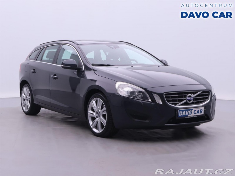 Volvo V60 2,0 D4 120kW Aut. MOMENTU