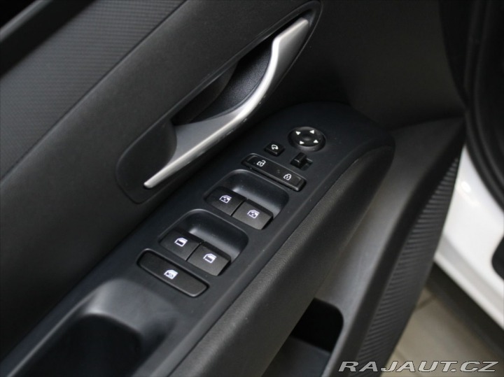 Hyundai Tucson 1,6 T-GDi 110kW MT 18 450 2023