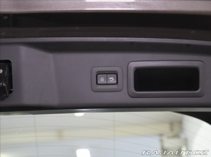 Mazda CX-30 2,0 G122 PLUS Bose 1.maj. 2021