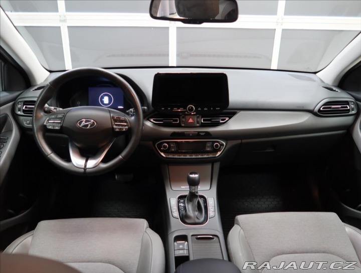 Hyundai i30 1,5 T-GDI Family Smart A 2022