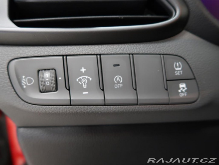 Hyundai i30 1,5 T-GDI Family Smart A 2022