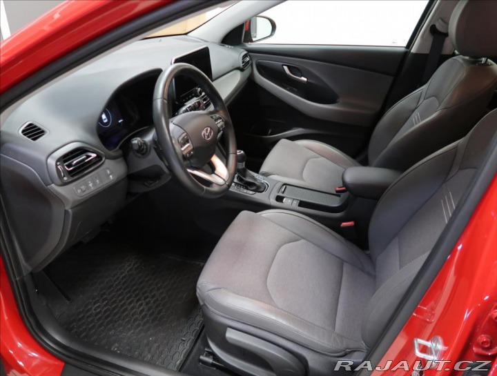 Hyundai i30 1,5 T-GDI Family Smart A 2022