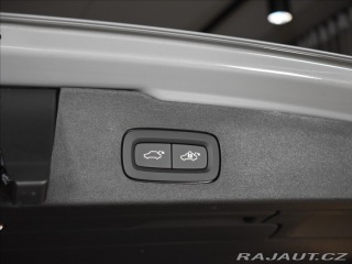 Volvo V60 2,0 T6 AWD Plus Dark 2025
