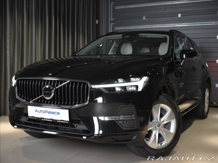 Volvo XC60 2,0 B5 AWD Core 2025