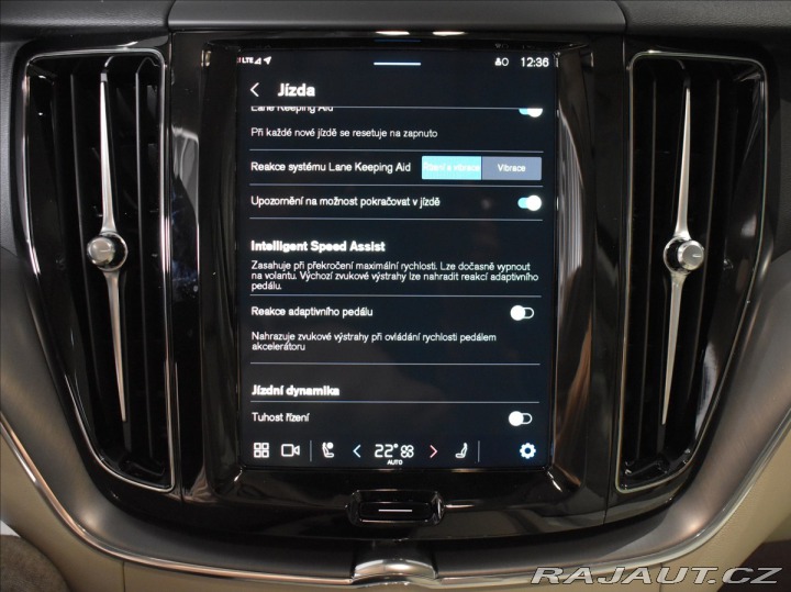 Volvo XC60 2,0 B5 AWD Core 2025