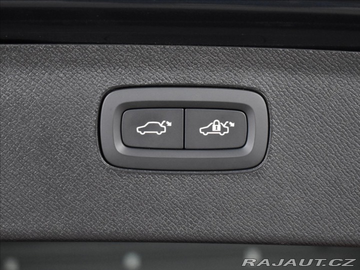 Volvo XC90 2,0 B5 AWD Plus Bright BL 2024