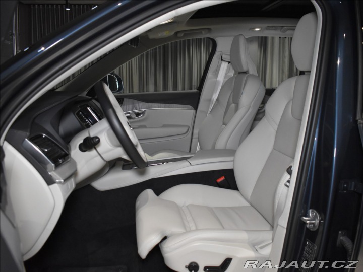 Volvo XC90 2,0 B5 AWD Plus Bright BL 2024