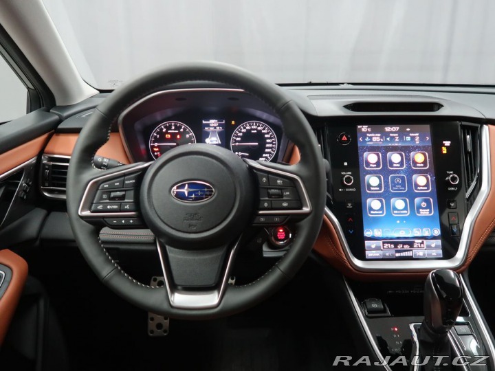 Subaru Outback TOURING 4X4; předváděcí v 2025