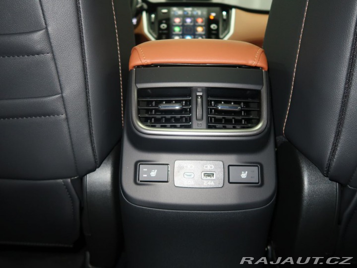 Subaru Outback TOURING 4X4; předváděcí v 2025