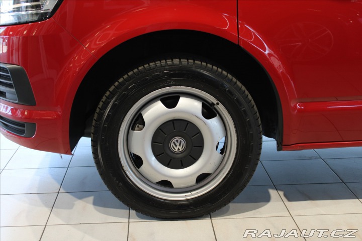 Volkswagen Caravelle 2.0TDI L DSG / 9.míst 2018
