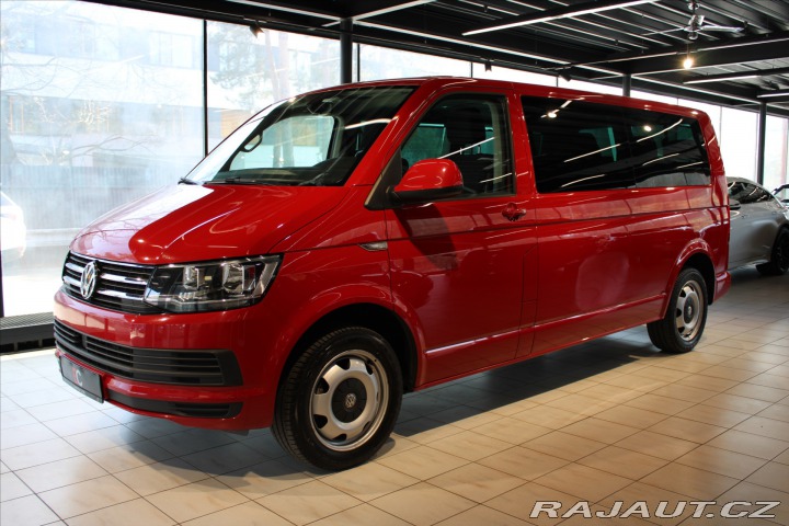Volkswagen Caravelle 2.0TDI L DSG / 9.míst 2018