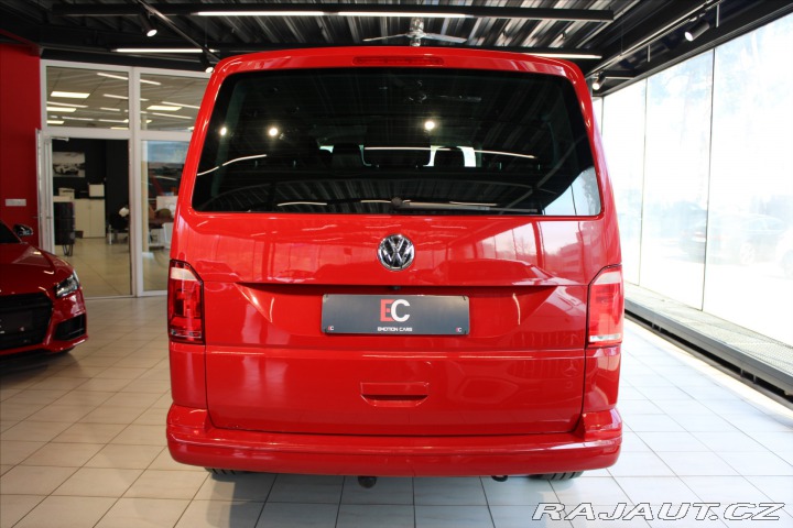 Volkswagen Caravelle 2.0TDI L DSG / 9.míst 2018