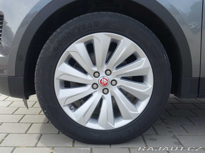 Jaguar E-Pace 2,0 SE D180 4x4 2019