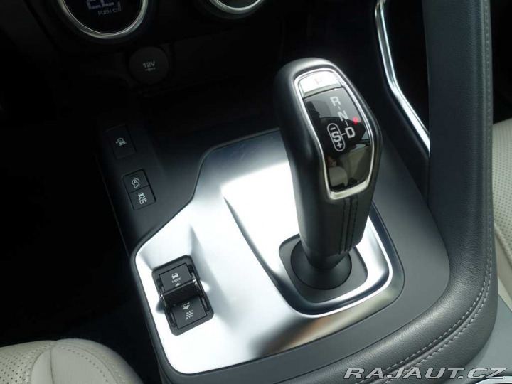 Jaguar E-Pace 2,0 SE D180 4x4 2019