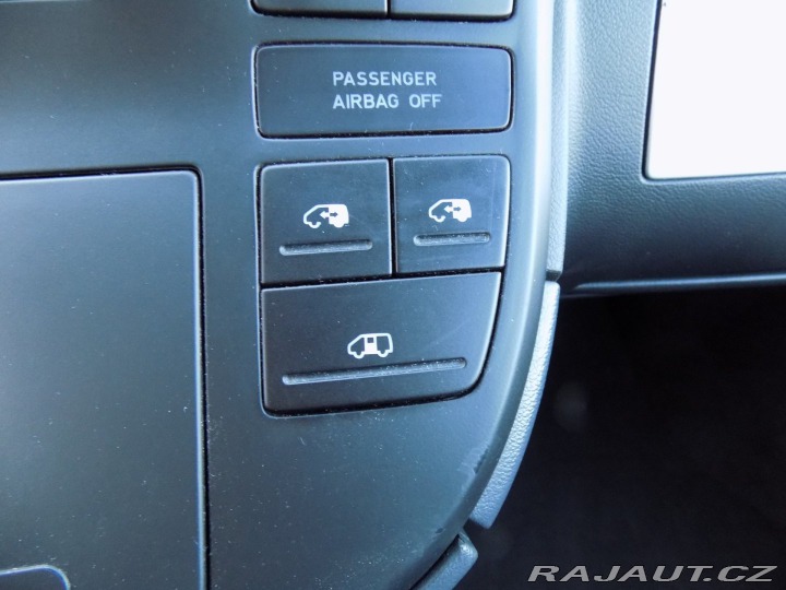 Volkswagen Multivan 2.5TDI/4x4/webasto/ČR/ 2009