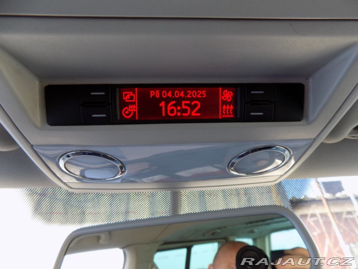 Volkswagen Multivan 2.5TDI/4x4/webasto/ČR/ 2009