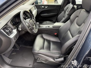 Volvo XC60 T5 2.0 MOMENTUM AT8 AWD 2019
