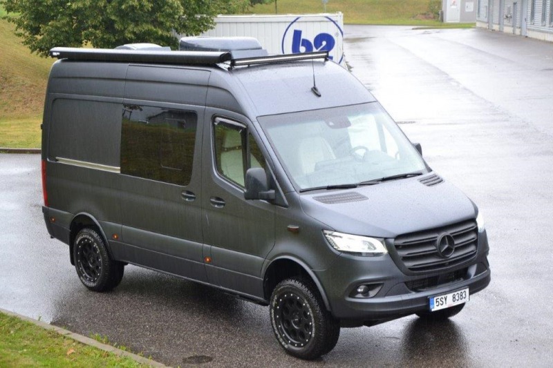 Mercedes-Benz Sprinter 319 4x4  V6 Camper