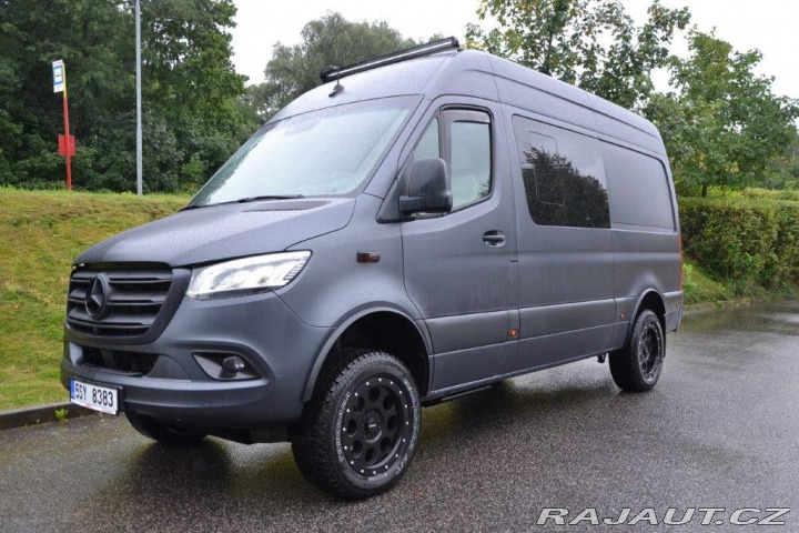 Mercedes-Benz Sprinter 319 4x4 V6 Camper 2021