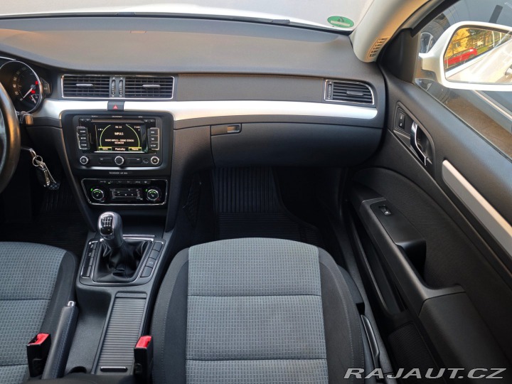 Škoda Superb 1.8 TSi Ambition NAVI Bi- 2010