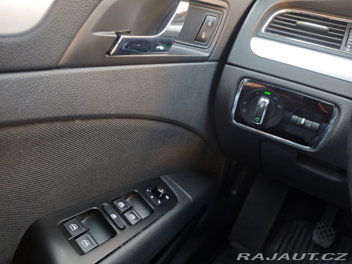 Škoda Superb 1.8 TSi Ambition NAVI Bi- 2010