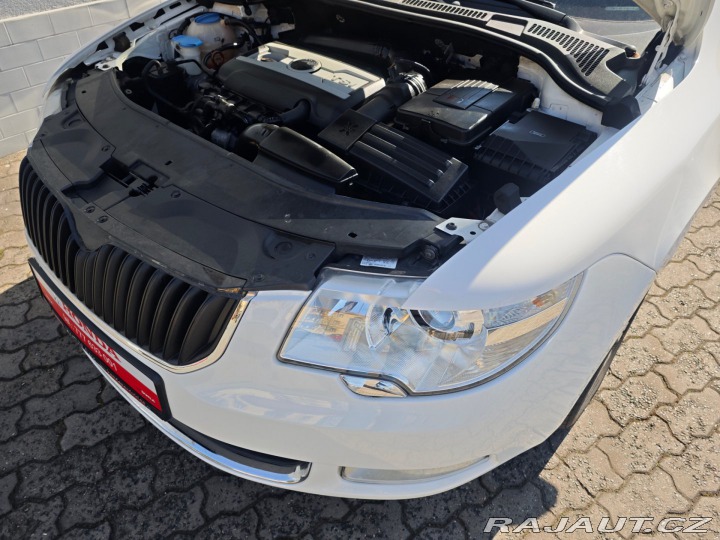 Škoda Superb 1.8 TSi Ambition NAVI Bi- 2010