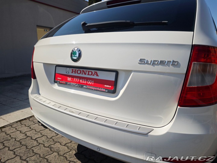 Škoda Superb 1.8 TSi Ambition NAVI Bi- 2010