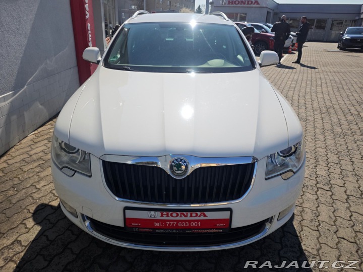 Škoda Superb 1.8 TSi Ambition NAVI Bi- 2010