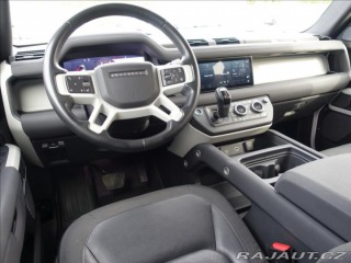Land Rover Defender 2,0 D240 110 SE,el.tažné, 2020