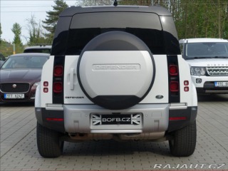 Land Rover Defender 2,0 D240 110 SE,el.tažné, 2020