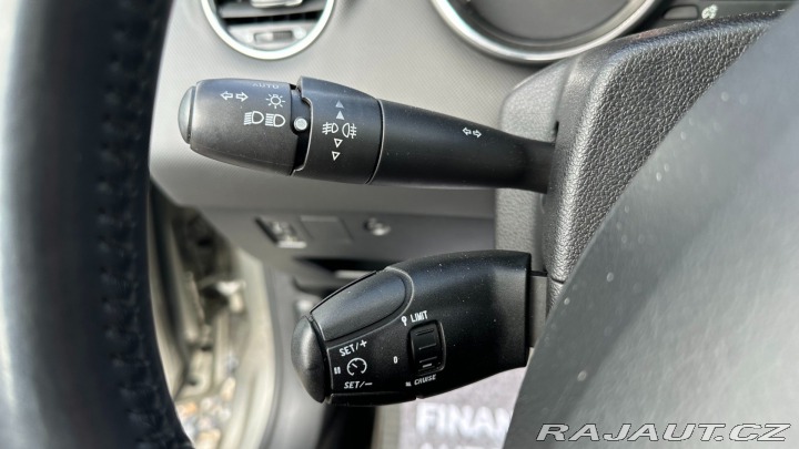 Peugeot 308 1.6i 88kW *ČR*PDC*Klima* 2013