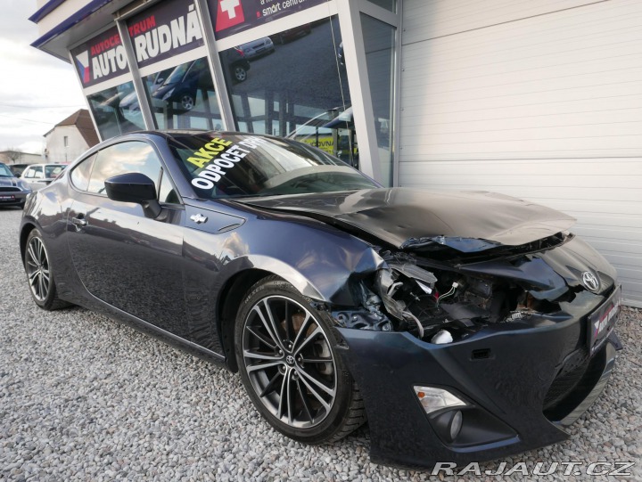 Toyota GT86 147kW/200PS REZERVACE 2013