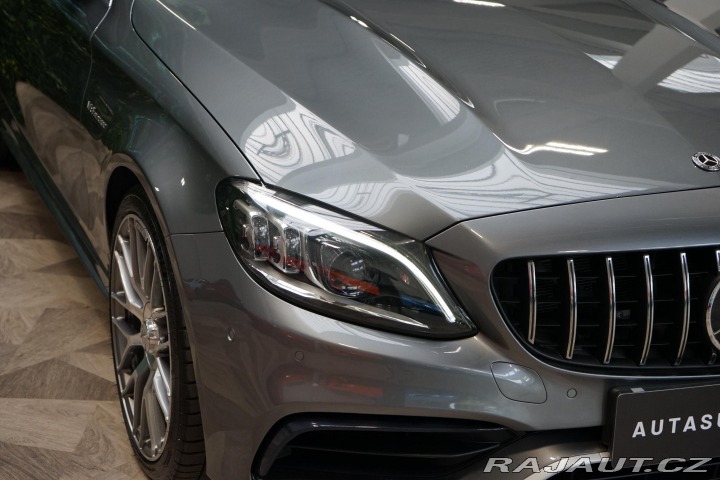 Mercedes-Benz C 63 AMG V8 350kW LED Pano 2019